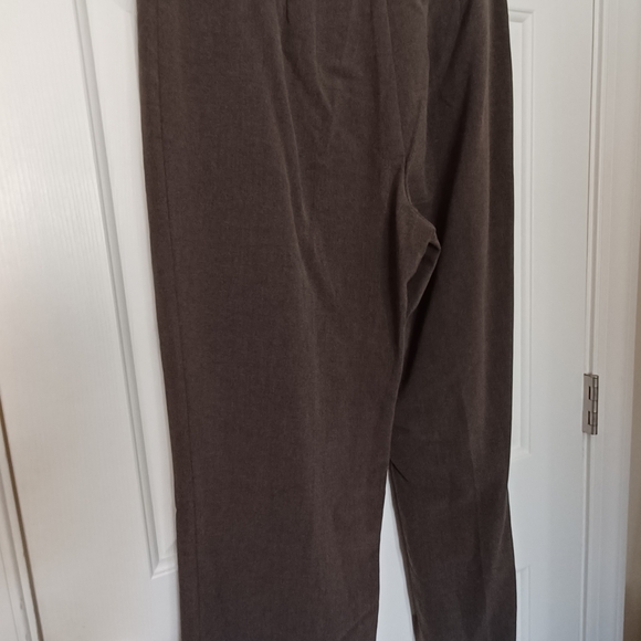 Dress pants - Picture 5 of 5
